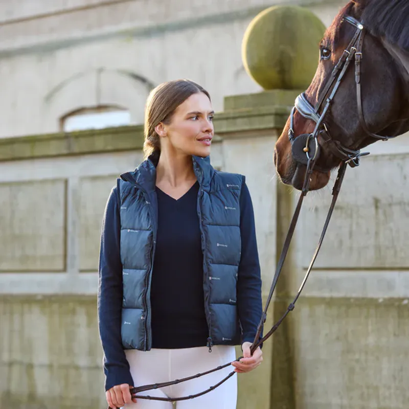 Classic Ladies V-neck pullover