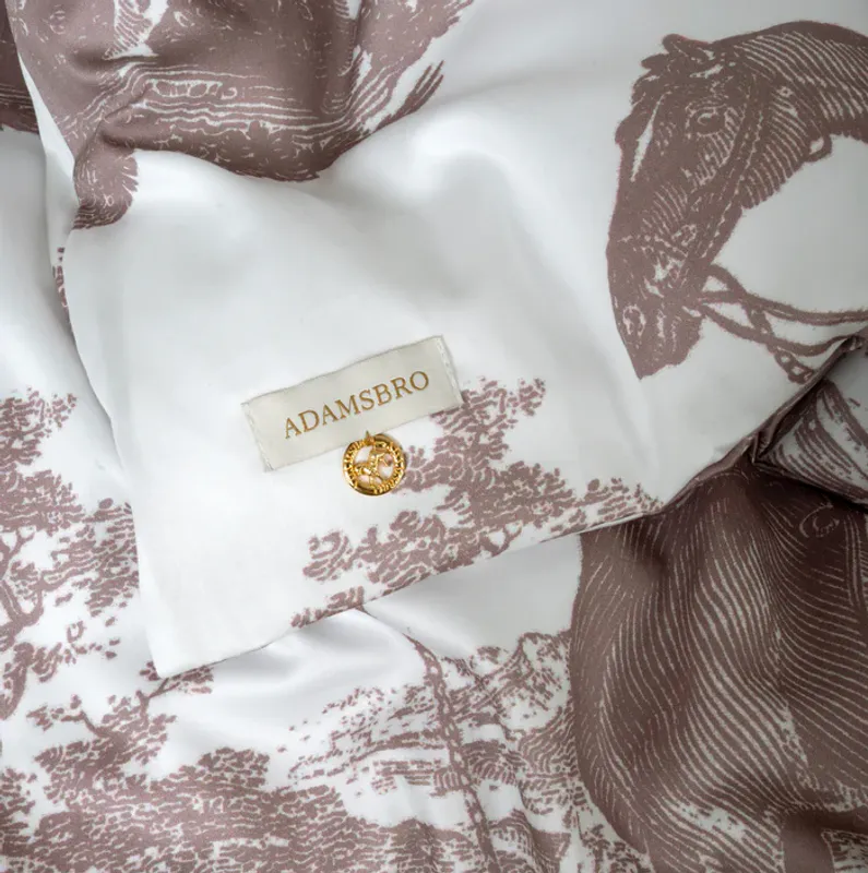 ADAMSBRO EXCLUSIVE DUVET COVER IN THE FINEST IN COTTON SATIN 