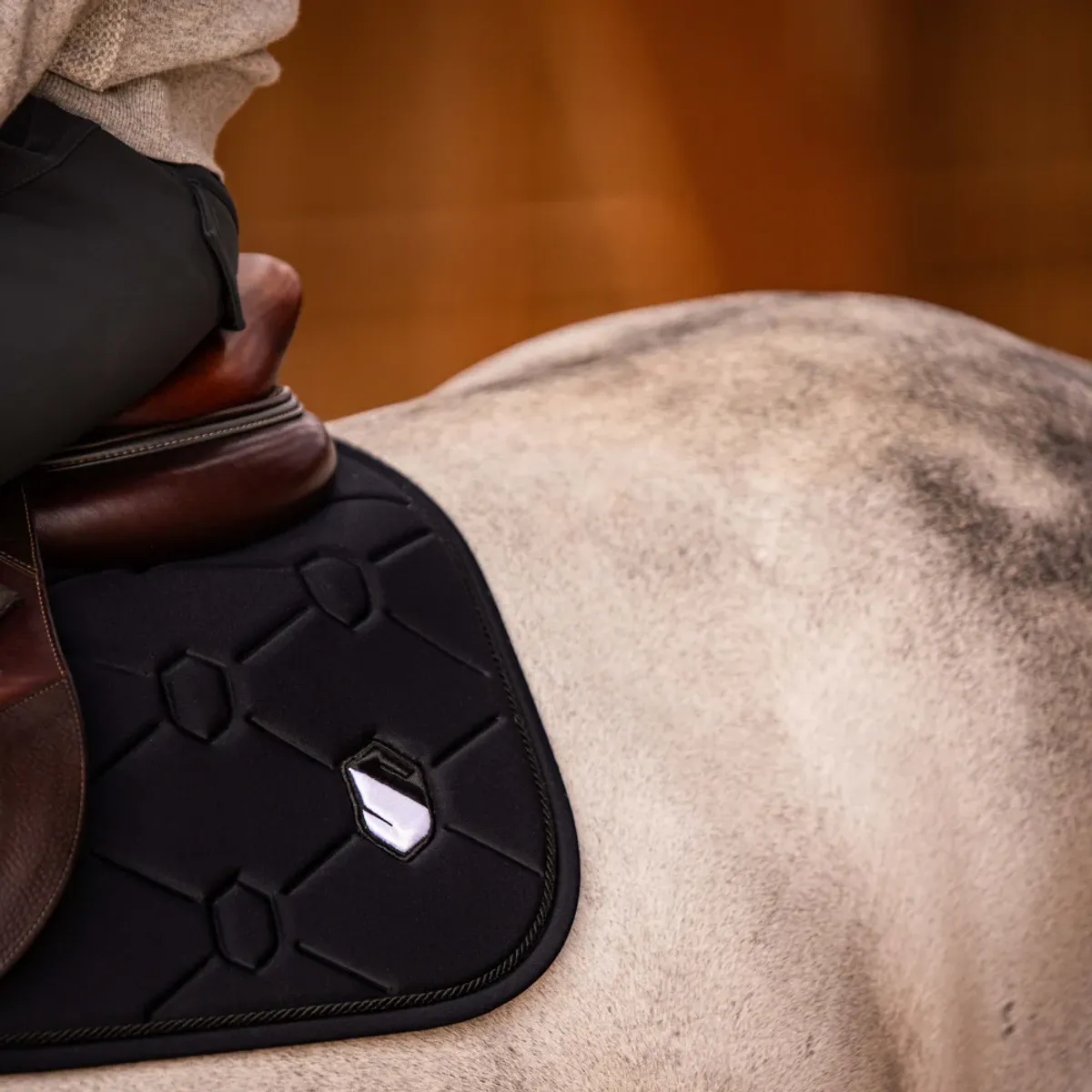 Samshield SpineShield Embroidery saddle pad jumping