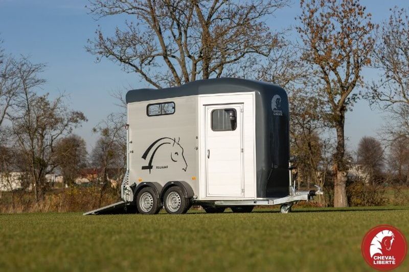 Cheval Liberté Touring Jumping